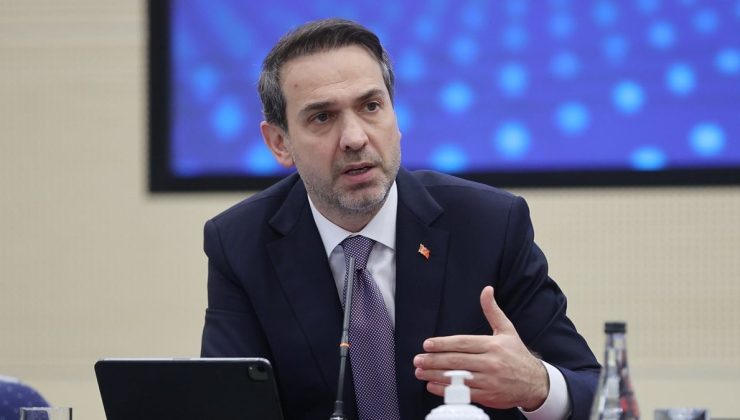 Alpaslan Bayraktar, nükleer enerji hedefini açıkladı: 2035’e kadar 7 bin 200 megavat