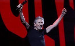 Pink Floyd’un solisti Waters: İsrail’i mağdur göstermeye çalışıyorlar