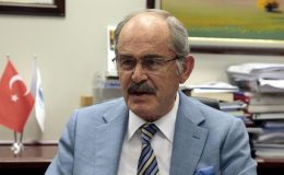 Yılmaz Büyükerşen’den CHP’ye eleştiri! Bu parti nasıl adam olacak diye düşünüp durdum