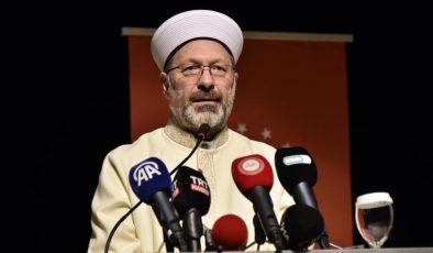 Ali Erbaş: Kudüs’teki zulmün bitmesi için 88 yıl beklemeyeceğiz