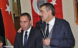 Bakan Tekin: Eğitime destek olacak başkan seçerseniz çocuğunuzun geleceğinizi kurtarırsınız