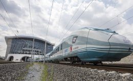 İstanbul ve Ankara arası 80 dakikaya inecek! Süper hızlı tren projesi başladı