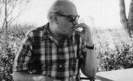 Tarihi ve edebiyatı harmanlayan, Devlet Ana ve Esir Şehrin İnsanları romanlarının yazarı: Kemal Tahir