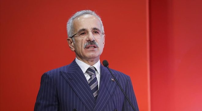 Abdulkadir Uraloğlu: Havalimanlarında haziranda 22,7 milyon yolcuya hizmet verildi