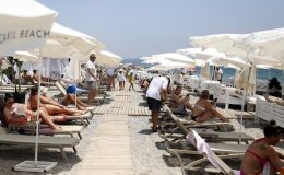 Antalya’da tatilin günlük maliyeti 1500 liradan başlıyor