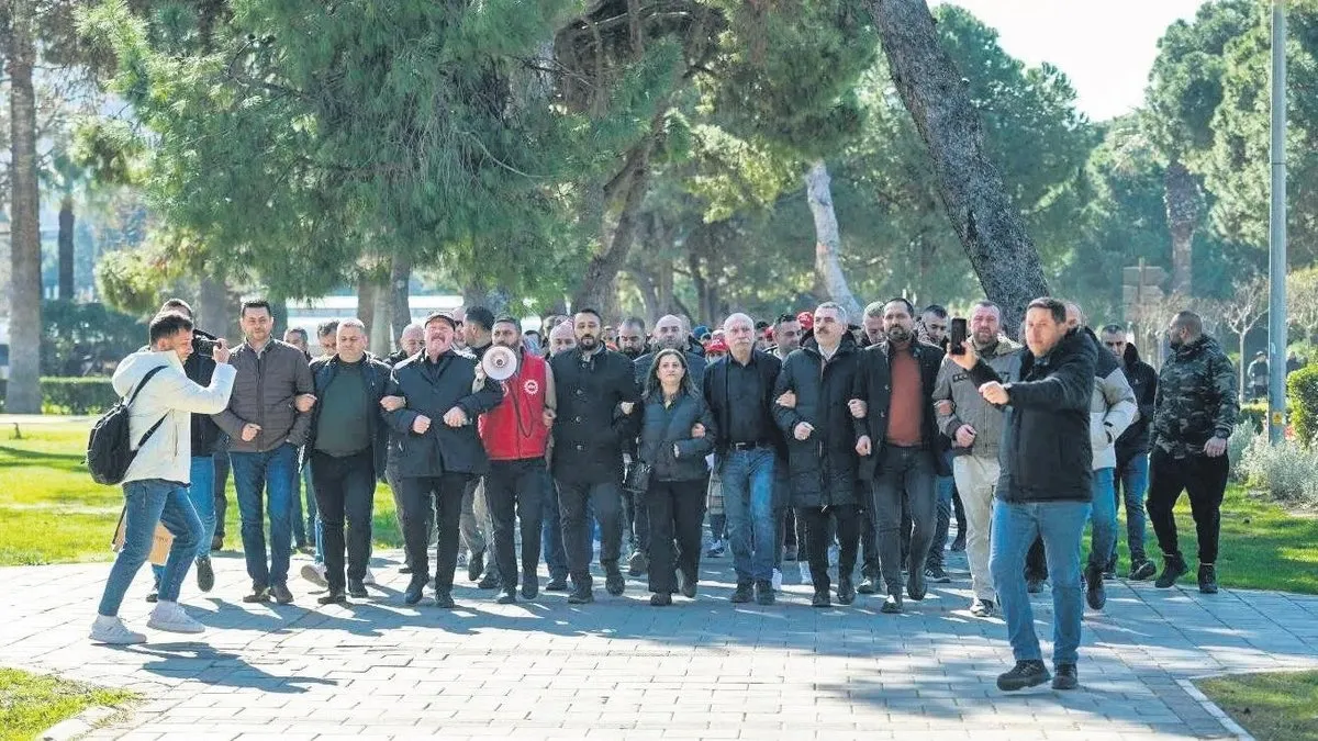 SABAH yazdı, Tugay geri adım attı: 158 işçi yeniden görevlerine döndü