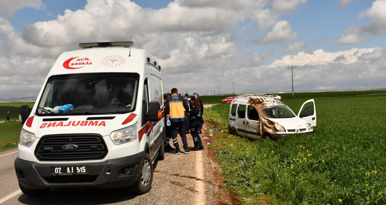 Adıyaman’da trafik kazası; 6’sı çocuk 10 yaralı
